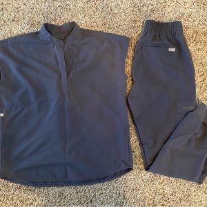 FIGS Scrub set - graphite